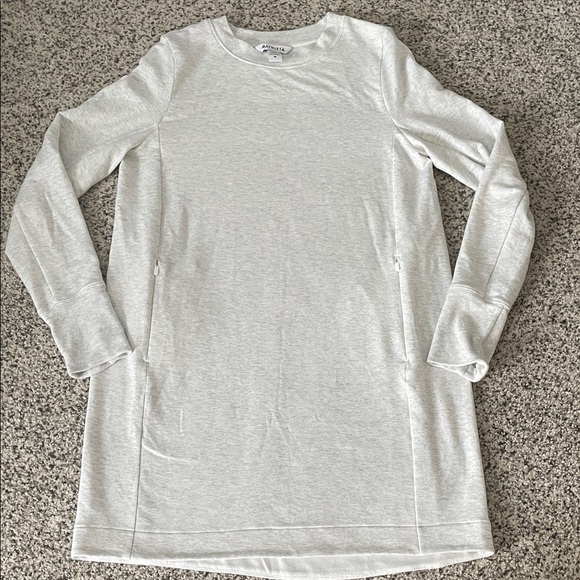 Women’s Athleta Coaster luxe sweatshirt dress size medium